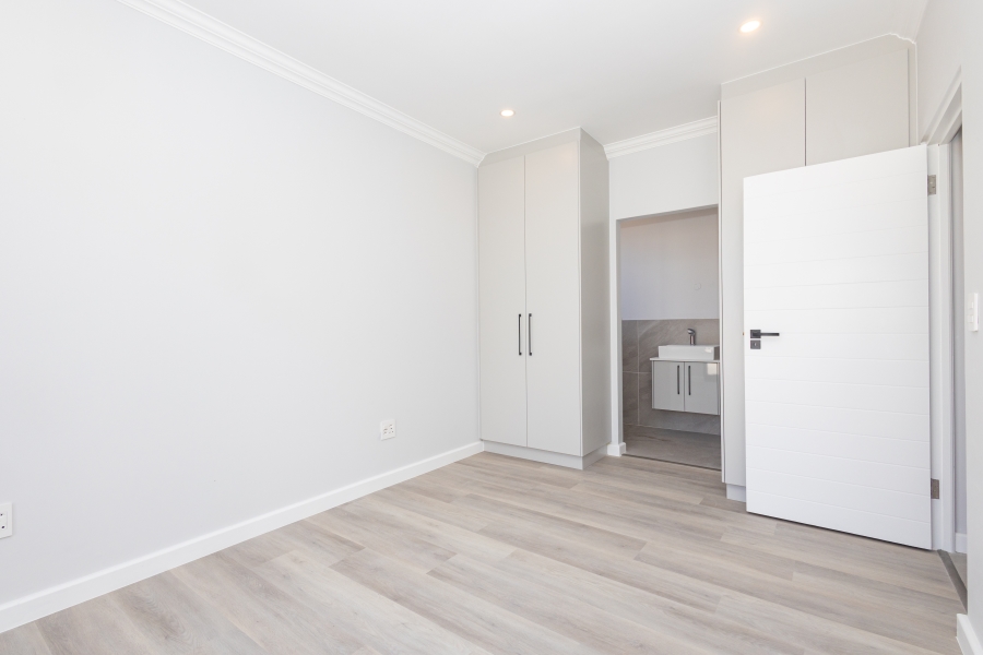 4 Bedroom Property for Sale in Sandown Western Cape